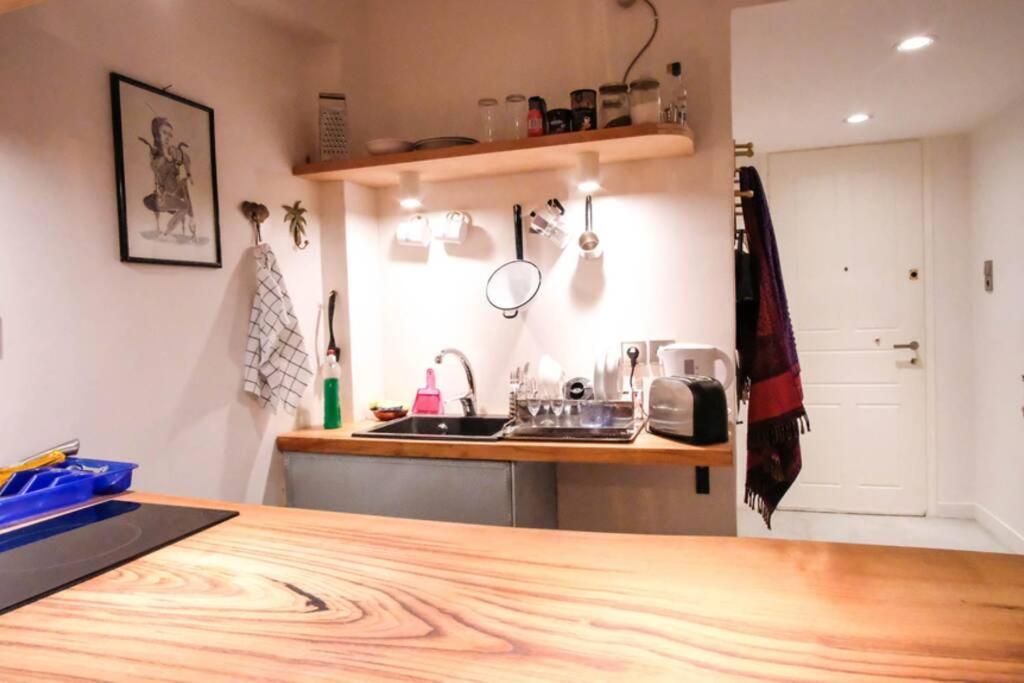 Calm And Cozy Flat With Romantic Garden Athen Eksteriør billede