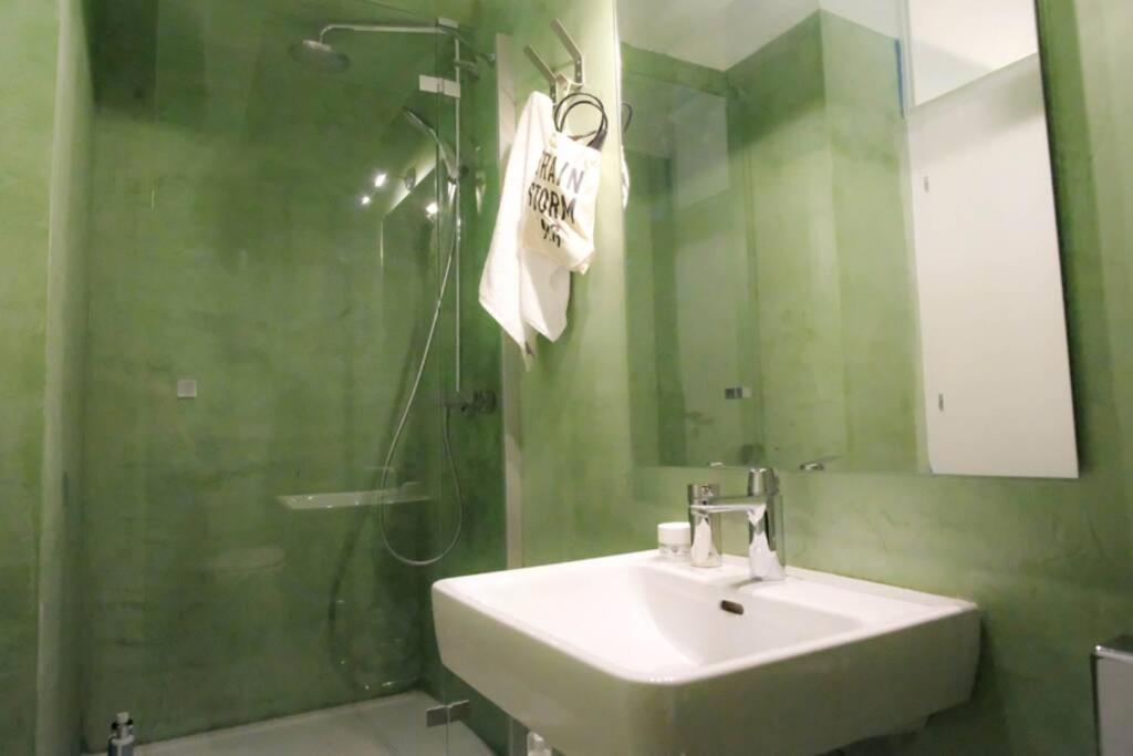 Calm And Cozy Flat With Romantic Garden Athen Eksteriør billede
